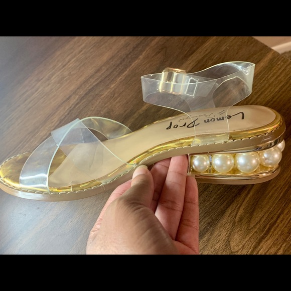 Pearl Sandals 💫 Make An Offer 😊 - Picture 7 of 7